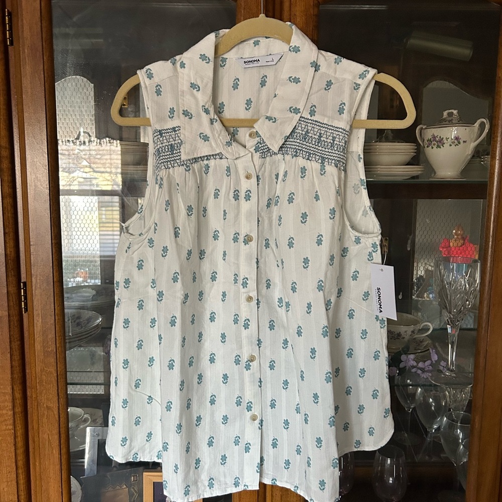 Button Down Chambray Shirt - Picture 4 of 5